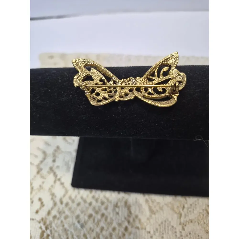 Authentic vintage filigree 1990'S Gold-tone Brooch